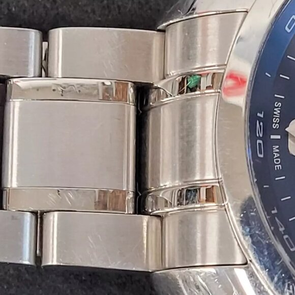 (N67454-8) Victorinox Swis Army 241310 Mens Watch - Picture 7 of 7